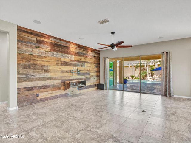 18354 W MONTEROSA Street, Goodyear, AZ 85395