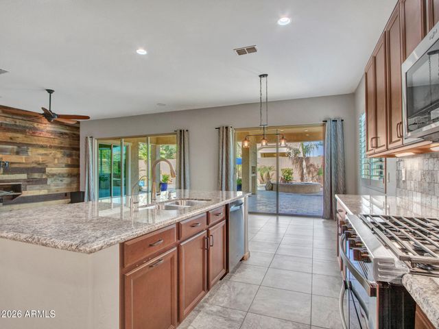 18354 W MONTEROSA Street, Goodyear, AZ 85395