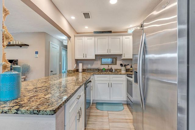 710 31ST STREET W, Bradenton, FL 34205