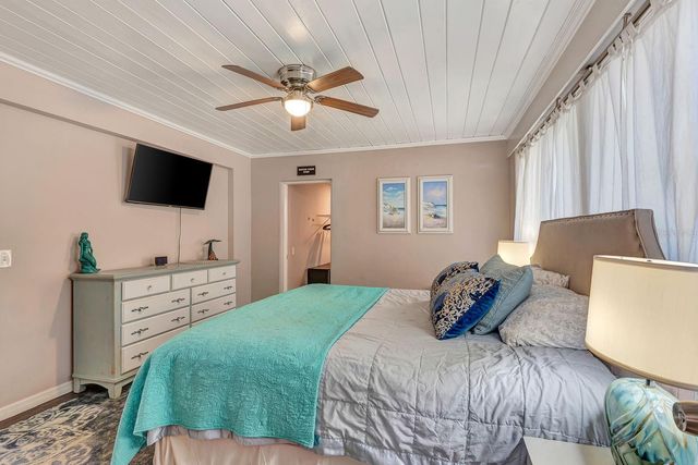 710 31ST STREET W, Bradenton, FL 34205