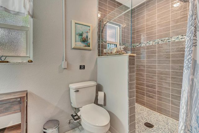 710 31ST STREET W, Bradenton, FL 34205