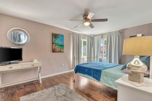 710 31ST STREET W, Bradenton, FL 34205