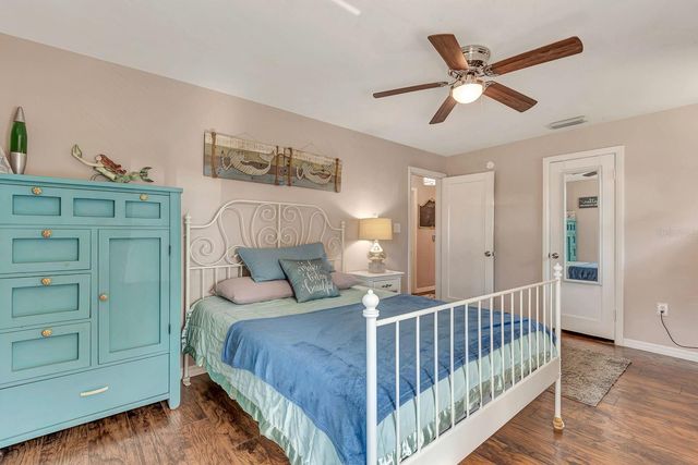 710 31ST STREET W, Bradenton, FL 34205