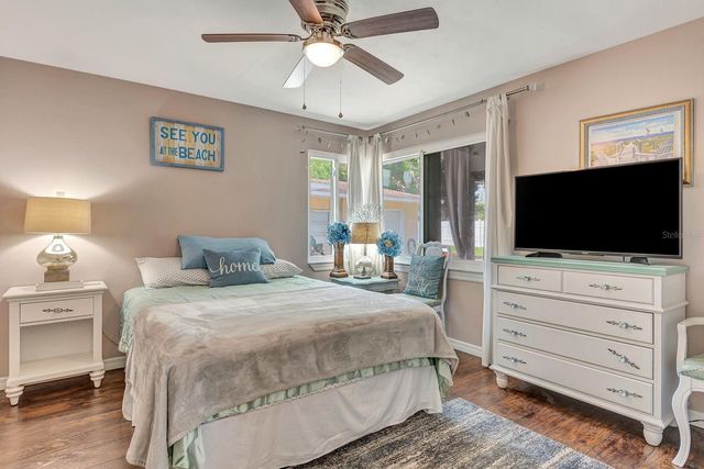 710 31ST STREET W, Bradenton, FL 34205