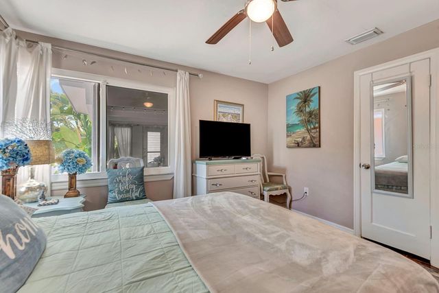 710 31ST STREET W, Bradenton, FL 34205