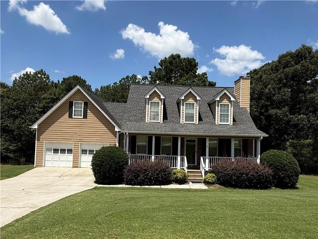 1290 Waterwood Drive, Loganville, GA 30052