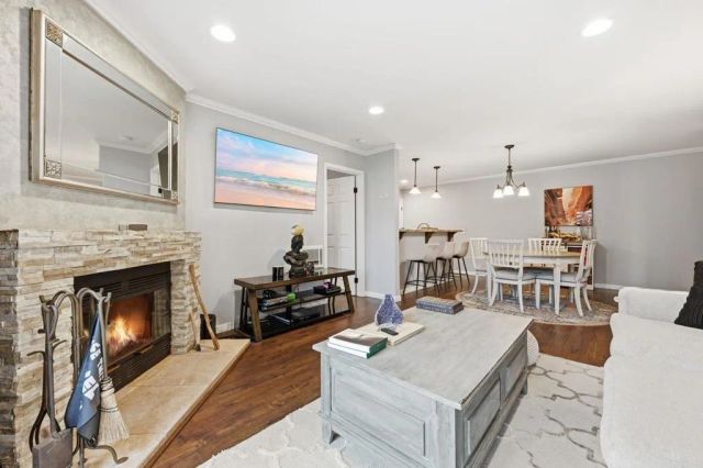 7702 Caminito Puerto 204, Carlsbad, CA 92009