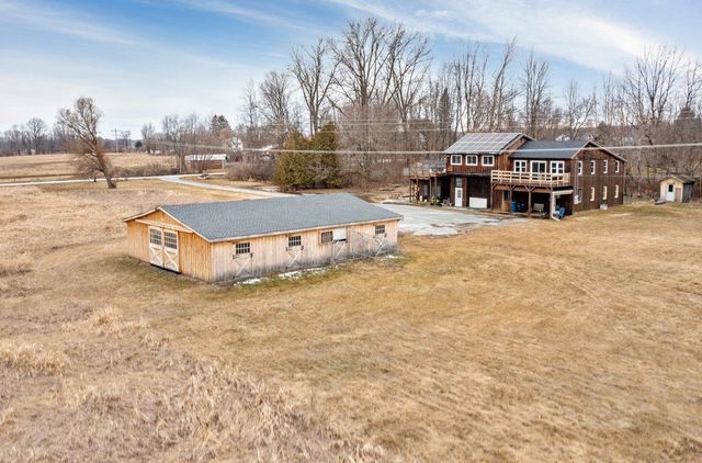 95 Center Bay Road, Alburgh, VT 05440