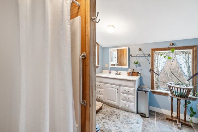 95 Center Bay Road, Alburgh, VT 05440