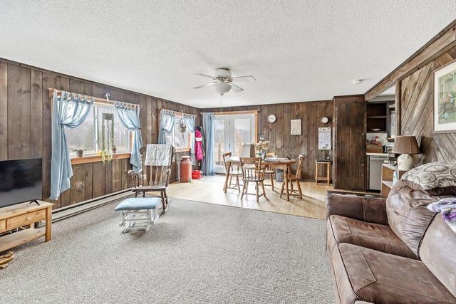 95 Center Bay Road, Alburgh, VT 05440
