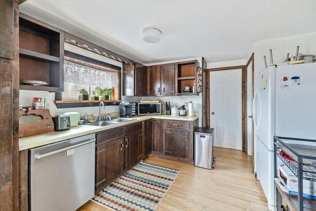 95 Center Bay Road, Alburgh, VT 05440