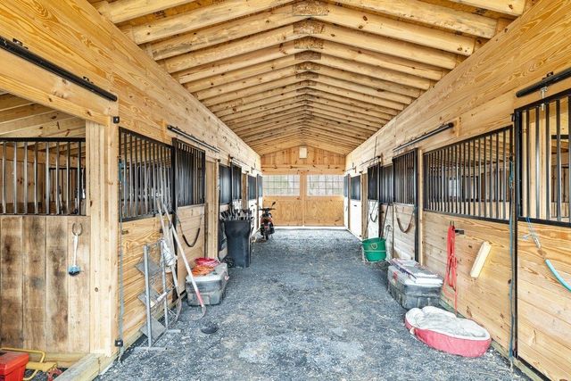95 Center Bay Road, Alburgh, VT 05440