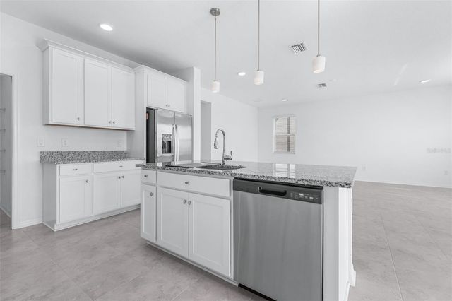 5246 CURRANT STREET, Lakeland, FL 33811