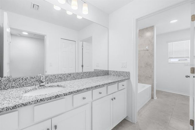 5246 CURRANT STREET, Lakeland, FL 33811