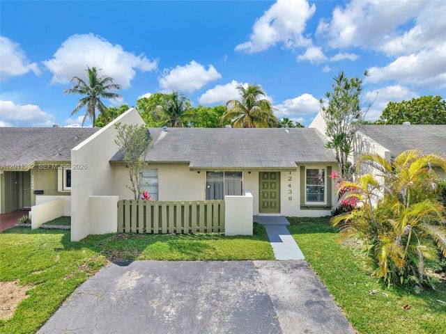 12438 SW 115th Terrace, Miami, FL 33186