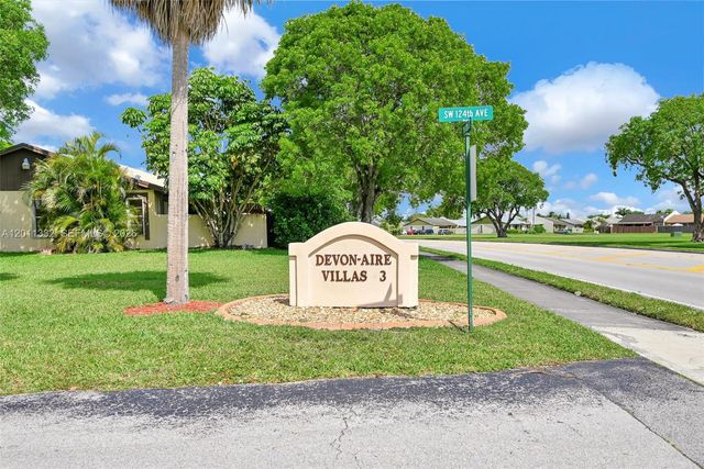 12438 SW 115th Terrace, Miami, FL 33186