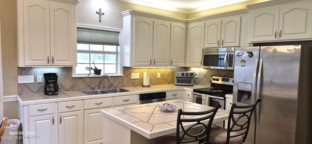 188 Oak Grove Drive, Brandon, MS 39047