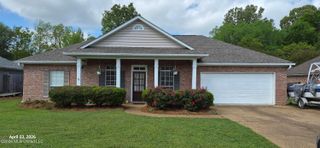 188 Oak Grove Drive, Brandon, MS 39047