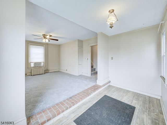 24 W Main St, Clinton Town, NJ 08809