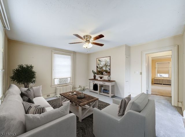 24 W Main St, Clinton Town, NJ 08809