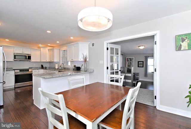 210 BECKER RD, North Wales, PA 19454