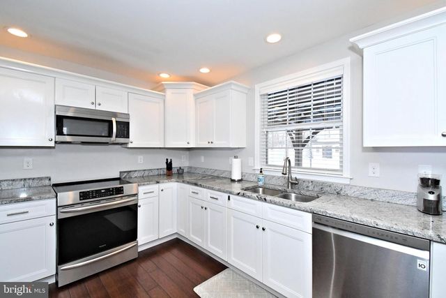 210 BECKER RD, North Wales, PA 19454