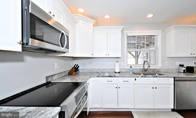 210 BECKER RD, North Wales, PA 19454