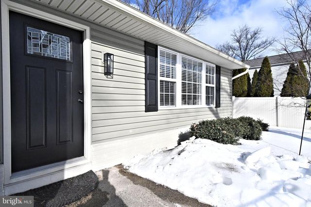 210 BECKER RD, North Wales, PA 19454