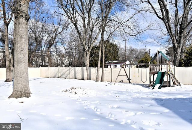 210 BECKER RD, North Wales, PA 19454