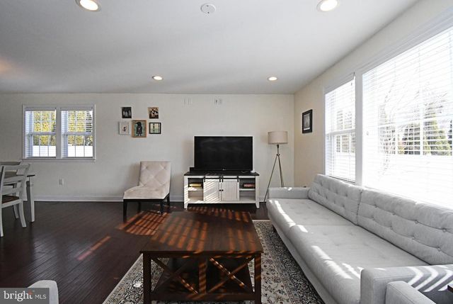 210 BECKER RD, North Wales, PA 19454