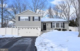 210 BECKER RD, North Wales, PA 19454