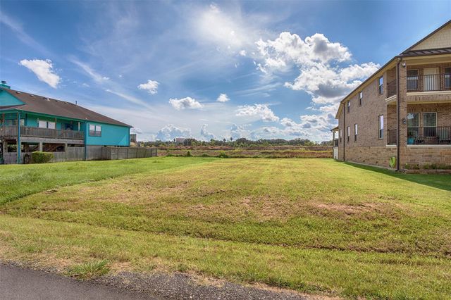 406 West Drive, League City, TX 77565