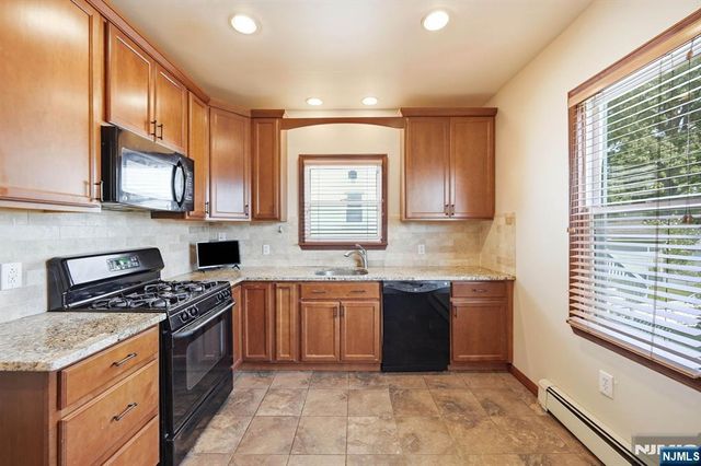 719 Teneyck Avenue, Lyndhurst, NJ 07071