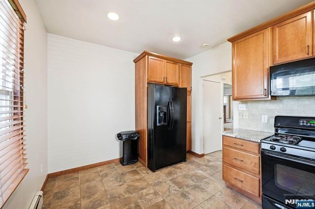 719 Teneyck Avenue, Lyndhurst, NJ 07071