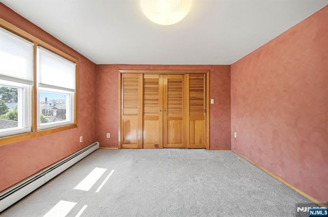 719 Teneyck Avenue, Lyndhurst, NJ 07071