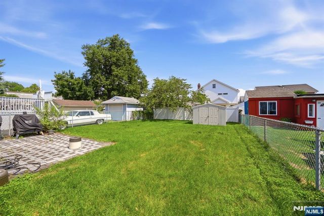 719 Teneyck Avenue, Lyndhurst, NJ 07071