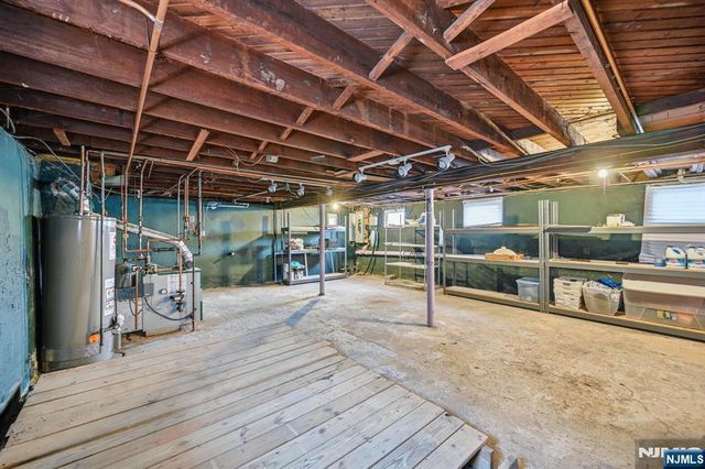 719 Teneyck Avenue, Lyndhurst, NJ 07071