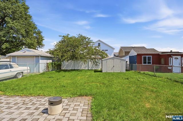 719 Teneyck Avenue, Lyndhurst, NJ 07071