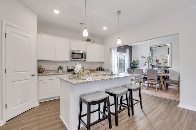 1132 Logan St., Conway, SC 29526