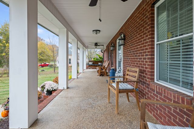 3516 Heritage Green Way, Cookeville, TN 38506