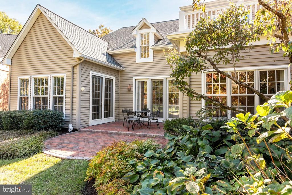 Image 8 of property listing at 28872 JASPER LN, Easton, MD 21601