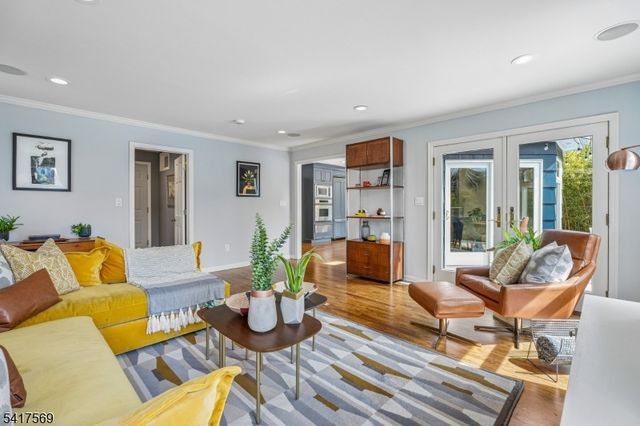 23 Mount Vernon Rd, Montclair Twp., NJ 07043