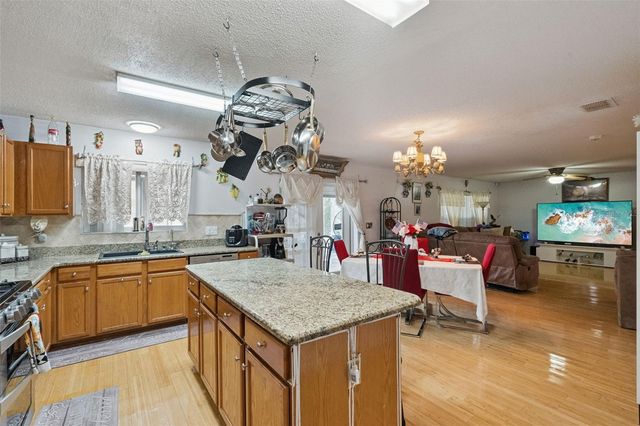 7506 FORDHAM CREEK LANE, Orlando, FL 32818