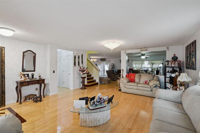 7506 FORDHAM CREEK LANE, Orlando, FL 32818