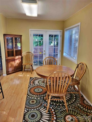 621 S 2nd Street, Toledo, WA 98591