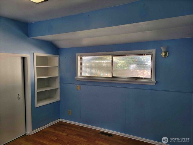 621 S 2nd Street, Toledo, WA 98591