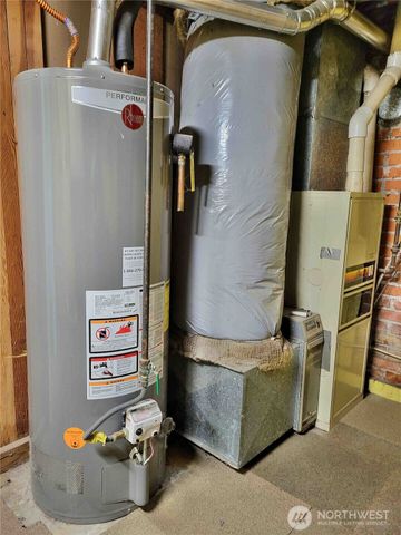 621 S 2nd Street, Toledo, WA 98591