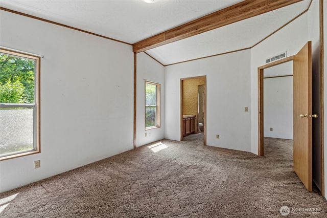 18206 W Big Lake Boulevard, Mount Vernon, WA 98274