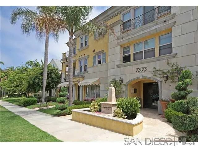 7575 Eads Ave 201, La Jolla, CA 92037