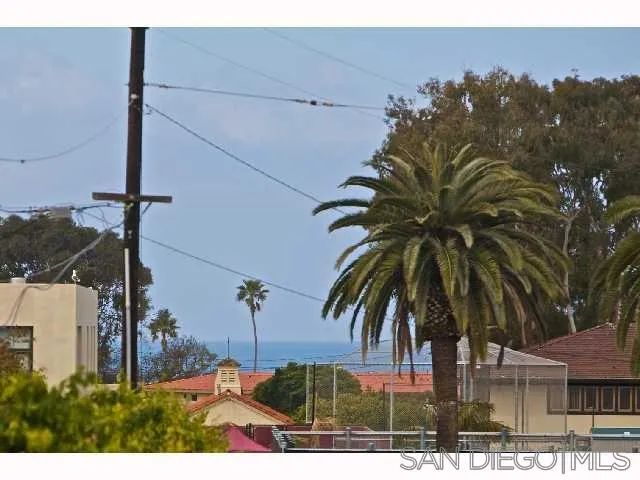 7575 Eads Ave 201, La Jolla, CA 92037